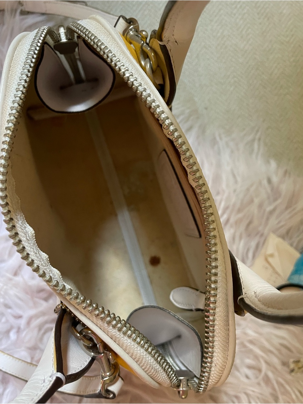 Coach Satchel - Picture 7 of 7